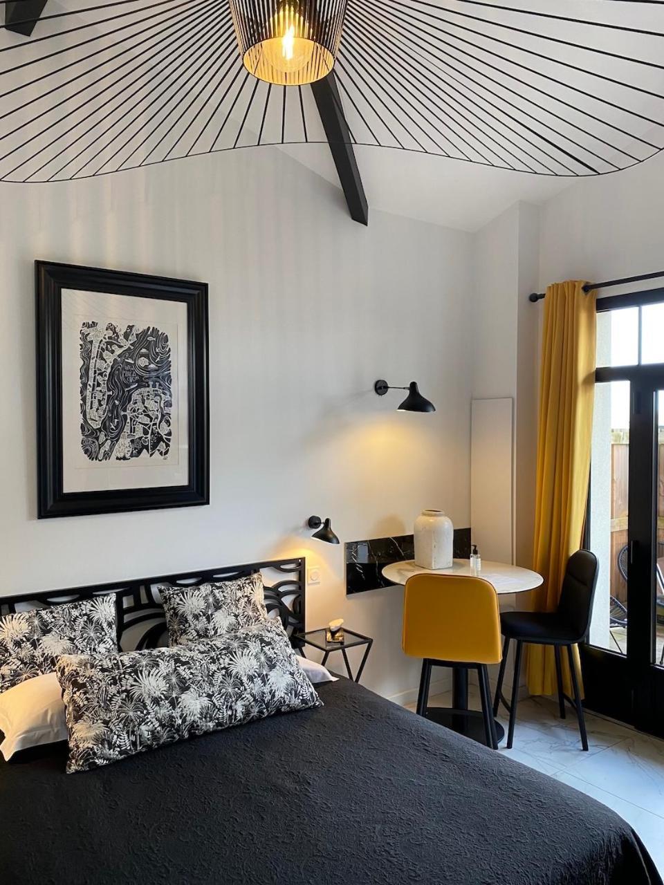 Hotel Particulier - Les Lodges Du Bassin D'Arcachon- Petit-Dejeuner Sur Demande- Prestations Haut De Gamme 구장메스트라 외부 사진